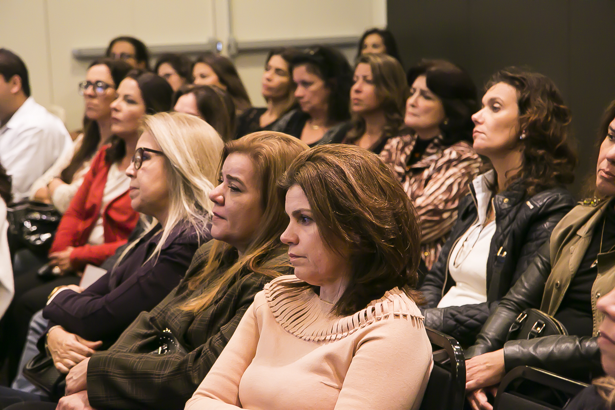 Palestras “Regulamentação da profissão de Designer de Interiores” e “Como incorporar valor aos projetos através da adoção de conceitos de sustentabilidade”- NFD